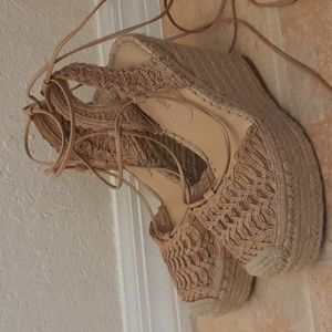 Gianni Bini wedge, Women's size 7.5